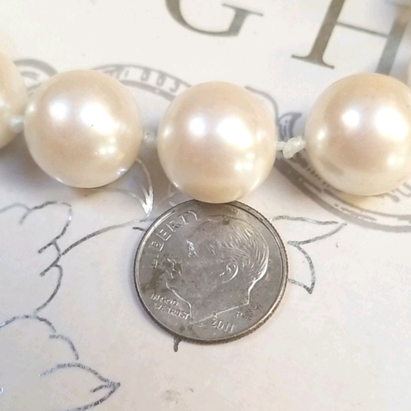 Vintage 1950s Mid Century Faux Pearl Gold Tone Necklace - Picture 12 of 14